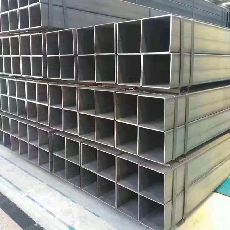 Schwarzes Rechteckrohr